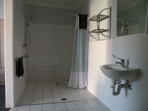 Corowa Motor Inn - Darwin Holiday 2