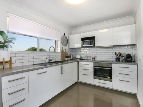 Cosy 1 Bedroom Unit With Views Of The City - Darwin Holiday 2