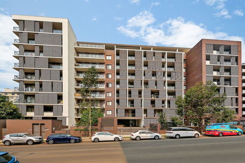 Cosy 3BR Penthouse Close To Westfield And Train - Darwin Holiday 1