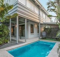 Cosy but Cool Sunshine Beach - Darwin Holiday