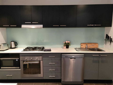 Cosy Modern Apartment In Brunswick - Darwin Holiday 3