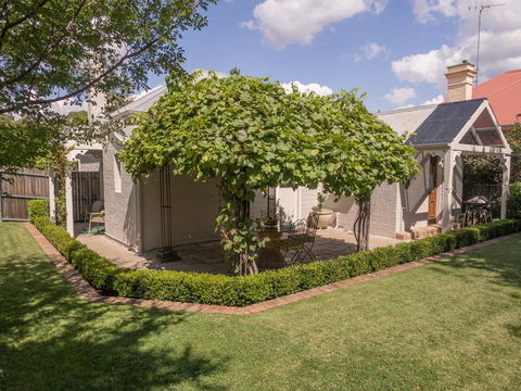 Cottage 79 - Darwin Holiday 3