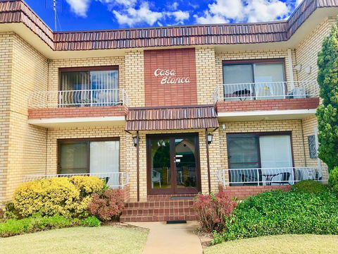 Country Apartments - Darwin Holiday 2