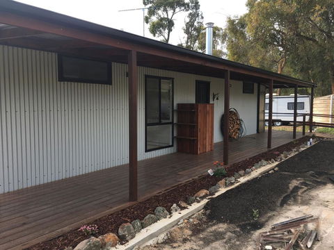 Country Cabin With Mountain Views Close To Ballarat - Darwin Holiday 3