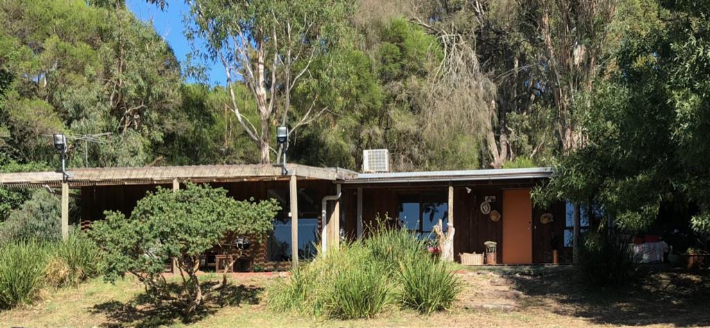 Lysterfield VIC Darwin Holiday