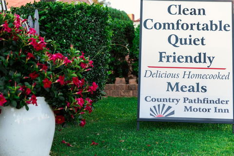 Country Pathfinder Motor Inn - Darwin Holiday 1