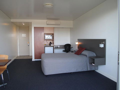 Country Roads Motor Inn Dysart - Darwin Holiday 0