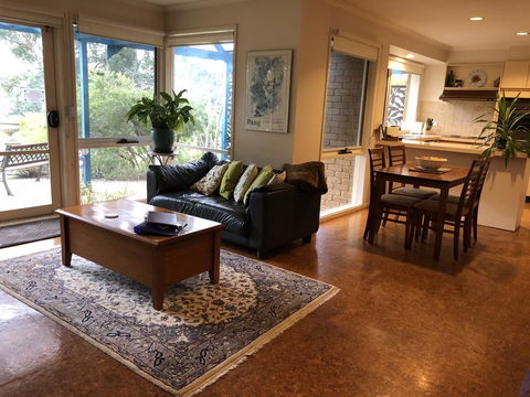 Countryside Retreat Spa Cottage Hepburn - Daylesford - Darwin Holiday 2
