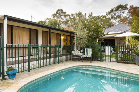 Courtsidecottage Bed And Breakfast - Darwin Holiday 0