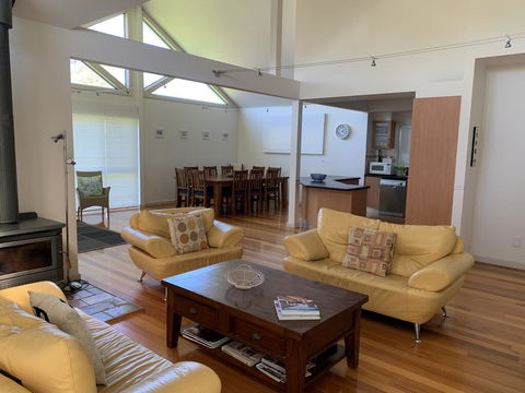 Cowes On Hotham - Darwin Holiday 1