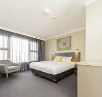 Cowra Services Club Motel - Darwin Holiday
