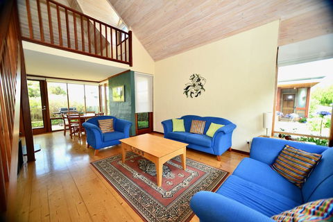 Cowrie Chalet - Darwin Holiday 2