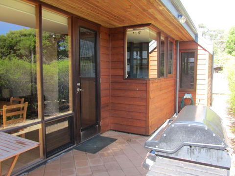 Cowrie Chalet - Darwin Holiday 1