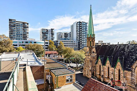 Cozy Apartments Near Burwood Train Station - Darwin Holiday 0