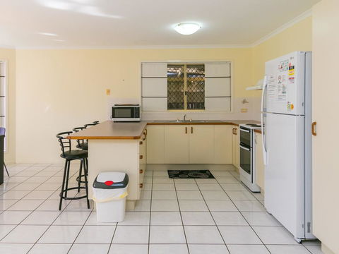 Cozy Family Holiday House - Darwin Holiday 3