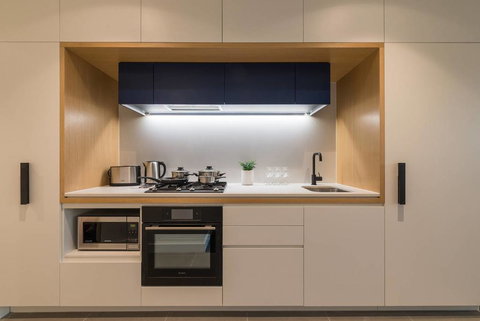 Cozy Melbourne Star 2 Bedroom Apartment Docklands - Darwin Holiday 3