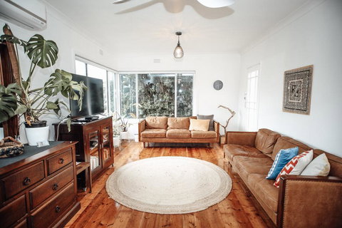 Craypot Cottage Port Campbell - Darwin Holiday 0