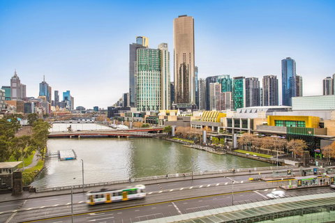 Crowne Plaza Melbourne - Darwin Holiday 2