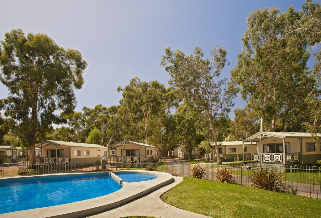 Warrandyte VIC Darwin Holiday