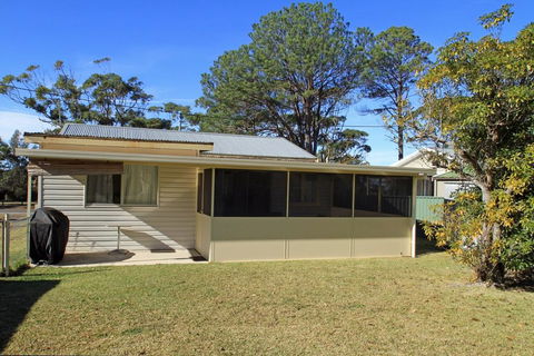 Cudmirrah Reef Cottage - Darwin Holiday 2