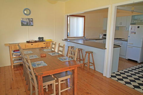 Cudmirrah Reef Cottage - Darwin Holiday 3