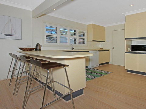 Culburra Getaway - Close To Beach And Lake - Darwin Holiday 3