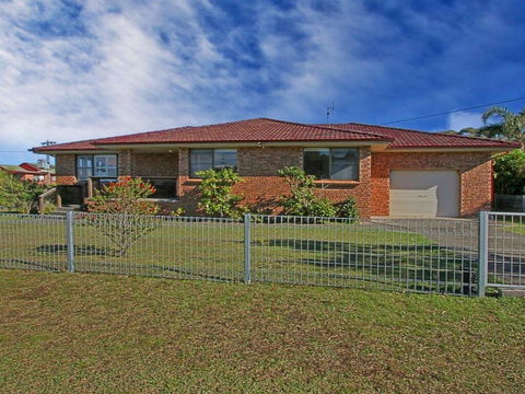 Culburra Getaway - Close To Beach And Lake - Darwin Holiday 0