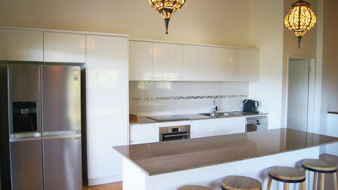 Cumberland Holiday Home - Holiday Home - Darwin Holiday 1