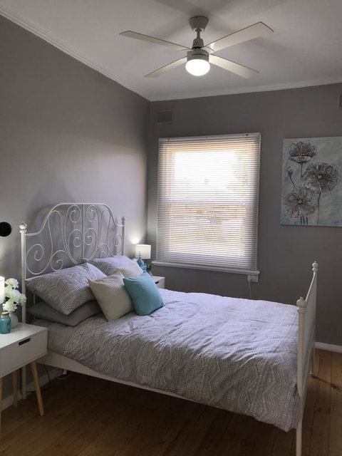 Cute And Cosy II - Events, Workers, Getaways. - Darwin Holiday 1