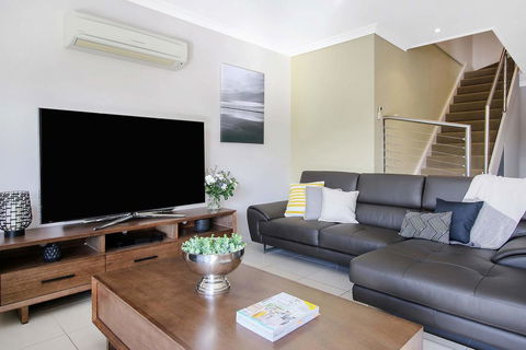 Cypress Townhouse 21 - Mulwala - Darwin Holiday 3