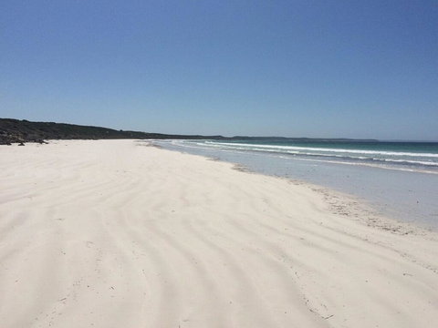 D'Estrees Bay Beach House - Darwin Holiday 1