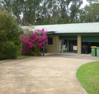 dad  alice's place - Darwin Holiday