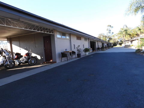 Dalby Parkview Motel - Darwin Holiday 1