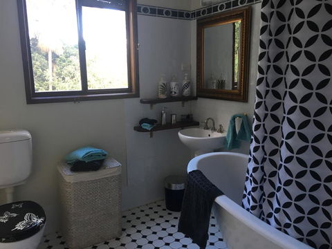 Dancing Waters Cottage - Darwin Holiday 2