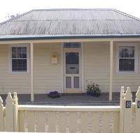 Darcy's Cottage on Piper - Darwin Holiday