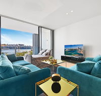 Darling Harbour Waterfront Luxury Apartment - Darwin Holiday