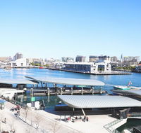 Darling harbour Waterview Luxury Apartment - Darwin Holiday