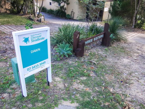 Dawn - Three Sisters Beachhouse - Darwin Holiday 0