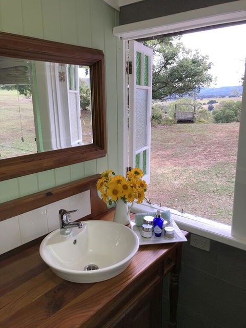 Dayboro - Blue Ridge Lavender Cottage - Darwin Holiday 2