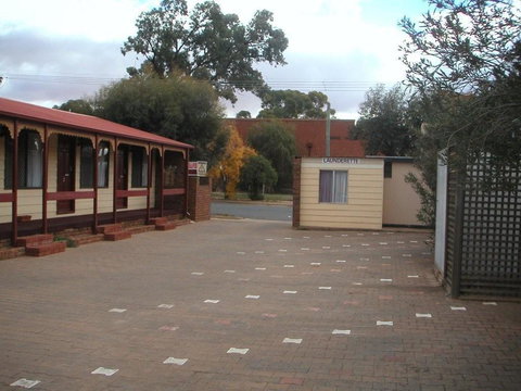 Daydream Motel And Apartments - Darwin Holiday 2