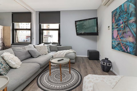 Degraves Hidden Gem - Parking, Convenient CBD Location, Lift - Darwin Holiday 0