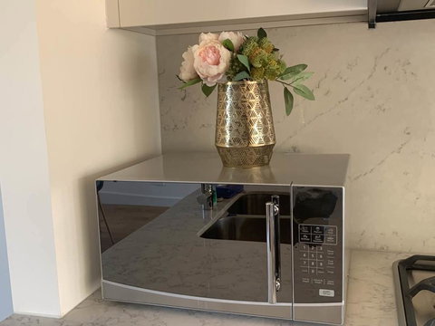 Delicate And Peaceful Bundoora Townhouse 12-R3 - Darwin Holiday 2