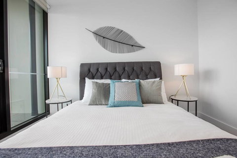 Delightful 2BR Riverview@Docklands - Darwin Holiday 1