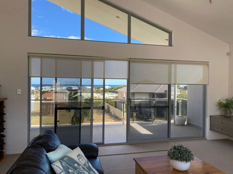 Delux Living In Wannanup - Darwin Holiday 3