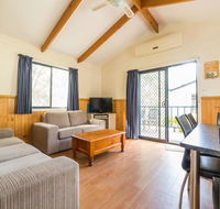 Deniliquin Riverside Caravan Park - Darwin Holiday
