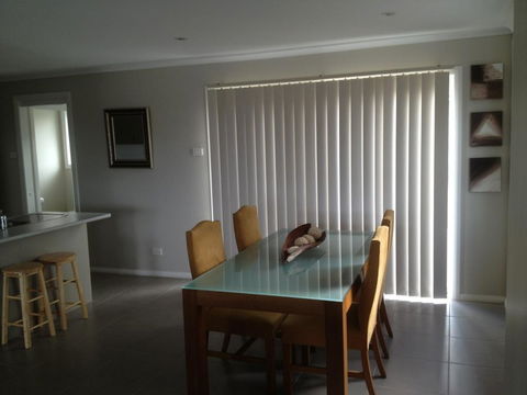Denman Serviced Apartments - Darwin Holiday 0