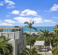 Descola 10 - Darwin Holiday