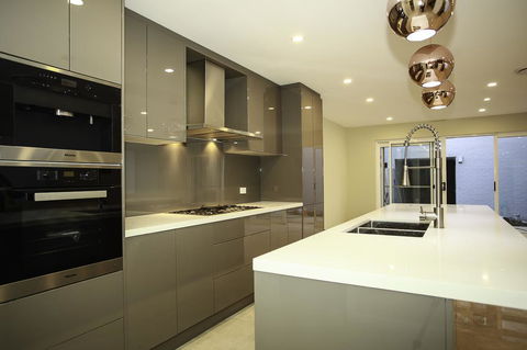 Design Sydney Home - Darwin Holiday 0