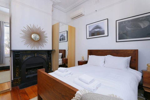 Designer 2 Bedroom House With Garden In Northbridge - Darwin Holiday 1