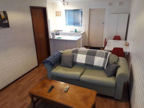 Dianella - Affordable & Comfortable Close To The City & Shops - Darwin Holiday 0